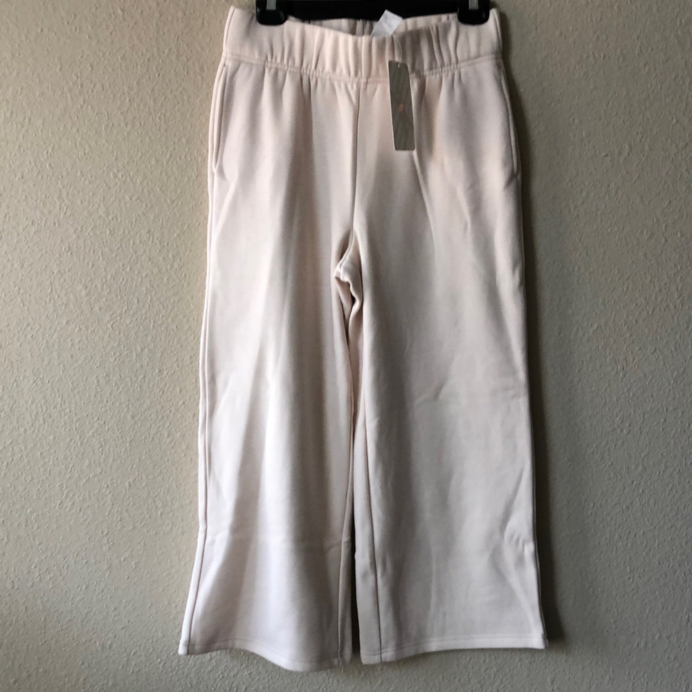 NWT Fabletics Jamie Wide Leg Pants Size M